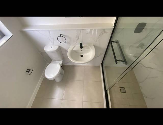 1 BEDROOM PROPERTY TO RENT IN RICHWOOD